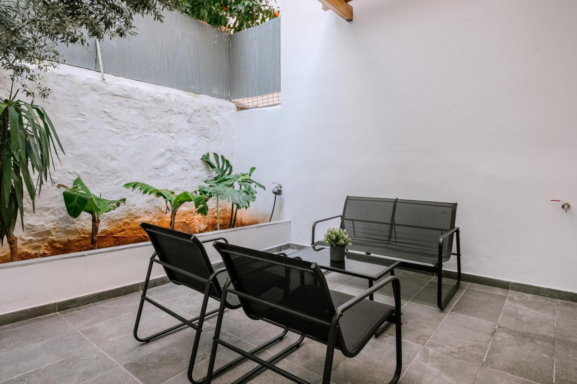 Place To Be Athens Apartment ภายนอก รูปภาพ